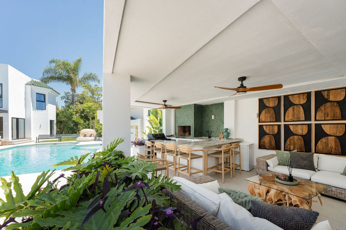 Huis te koop in Bel Air | 6 slaapkamers H5407000