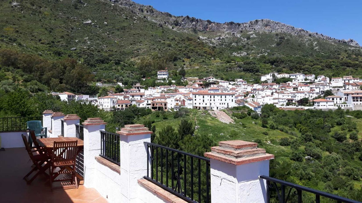 Detached Villa te koop in Benadalid | 5 slaapkamers H5037532