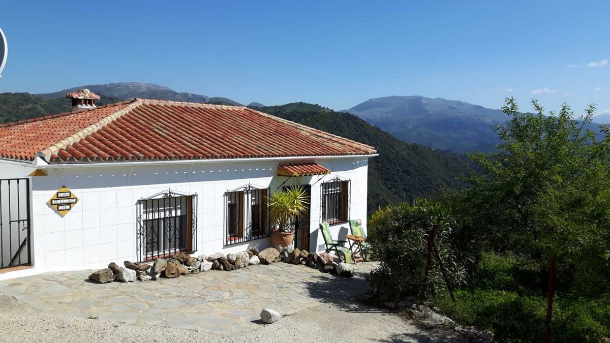Detached Villa te koop in Benadalid | 5 slaapkamers H5037532