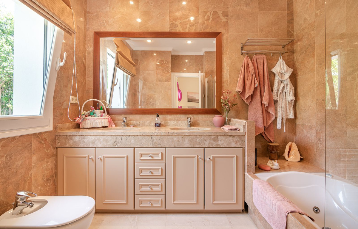 Property main view 24