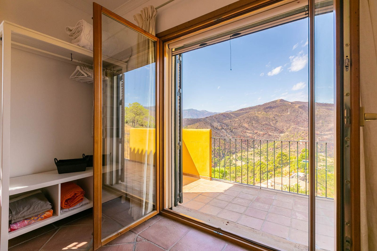 Property main view 38