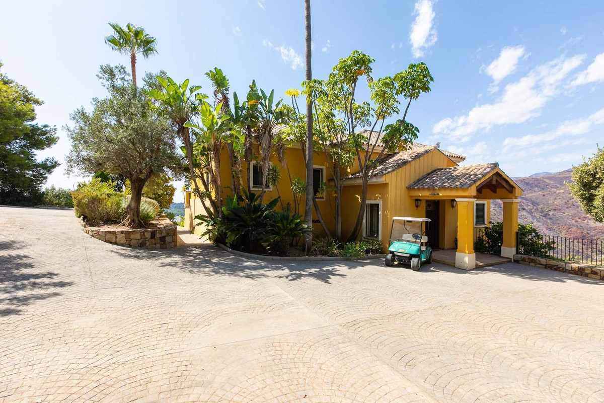 Property main view 80