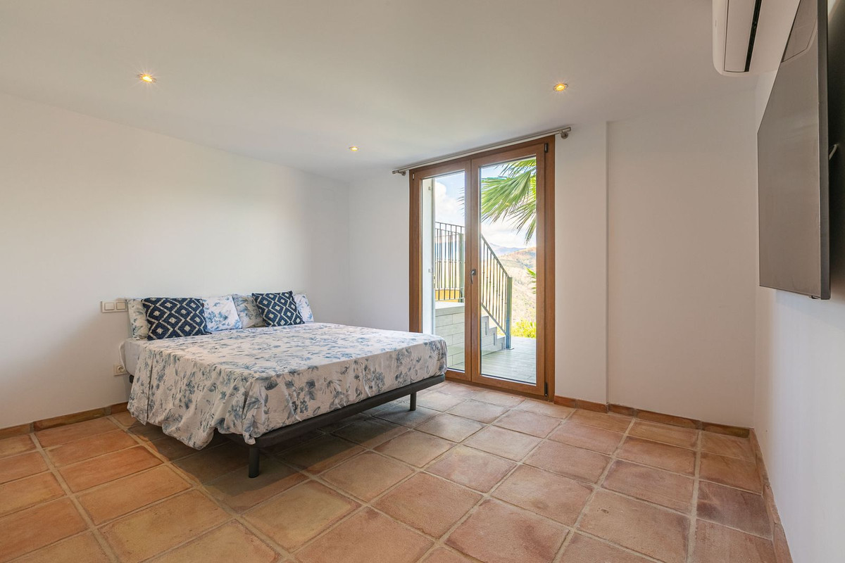 Property main view 84