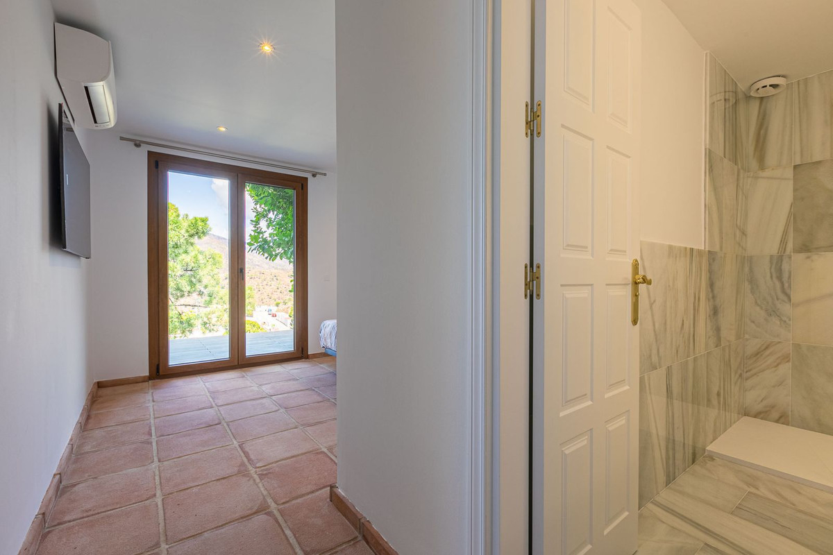 Property main view 88