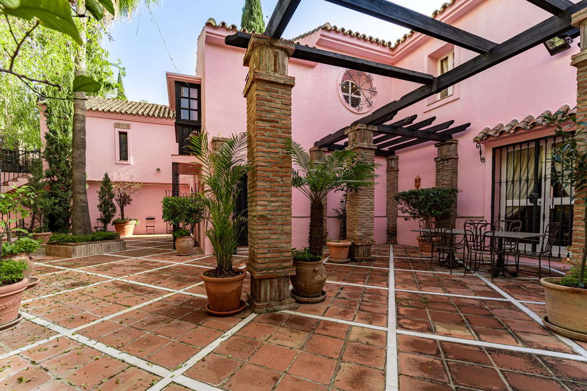 Huis te koop in Benahavís | 5 slaapkamers H4265836