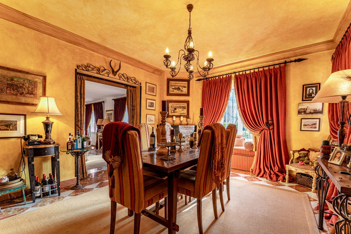 Huis te koop in Benahavís | 5 slaapkamers H4265836