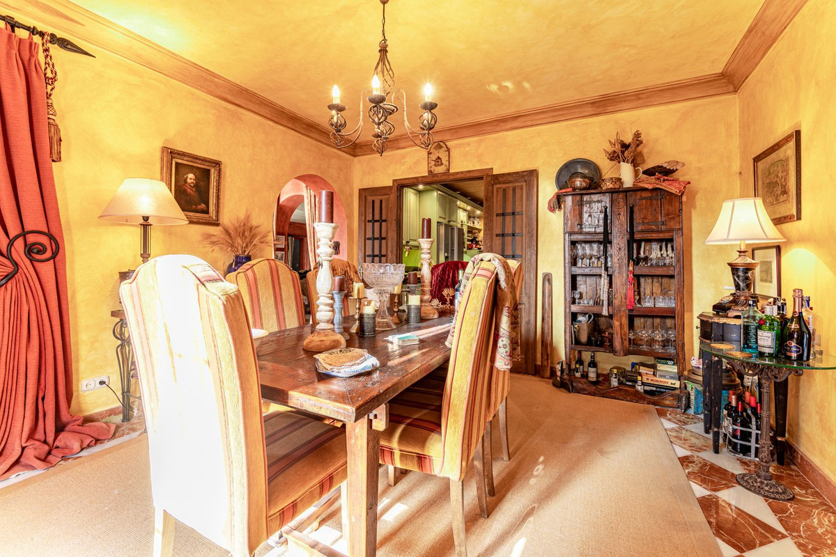 Huis te koop in Benahavís | 5 slaapkamers H4265836