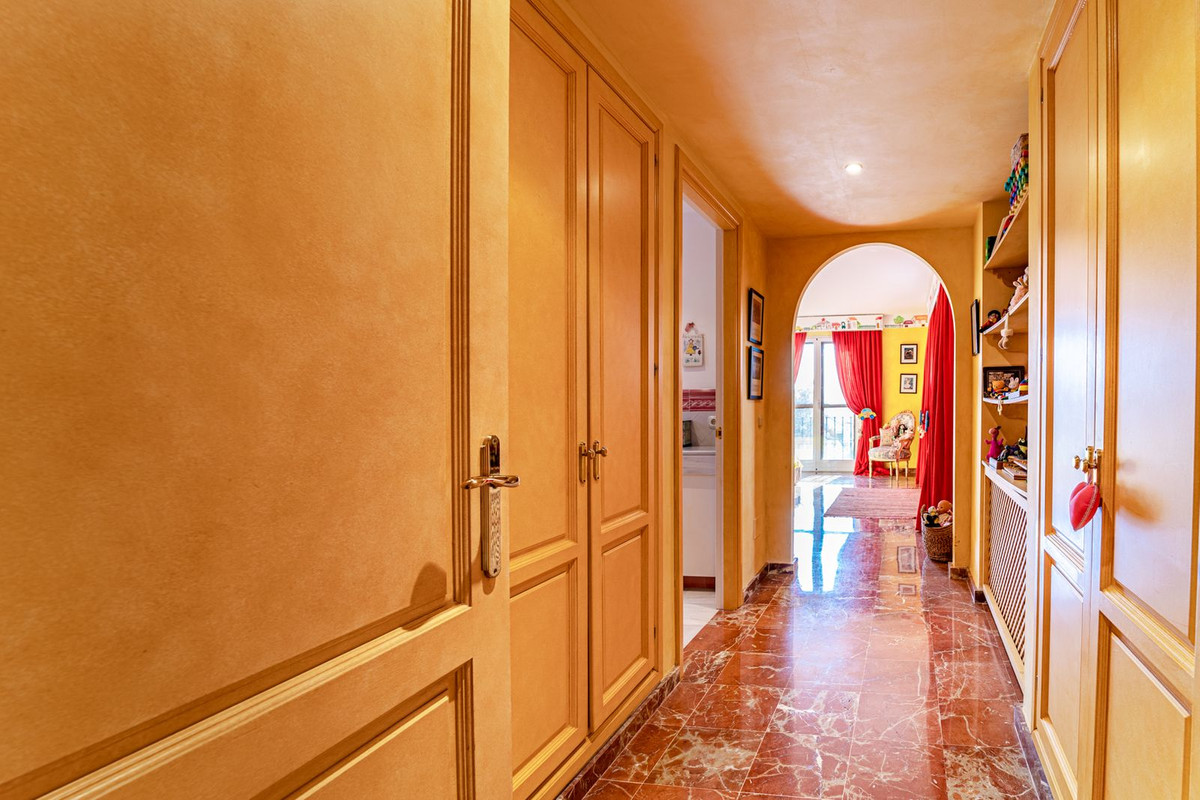 Huis te koop in Benahavís | 5 slaapkamers H4265836