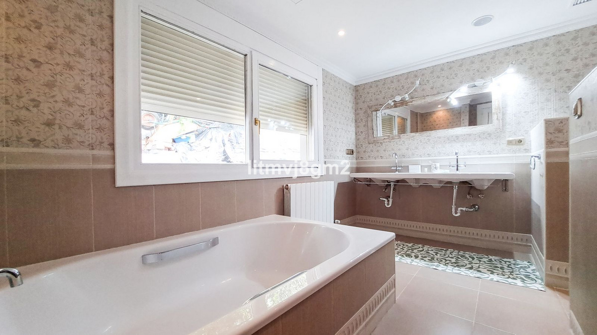 Property main view 36