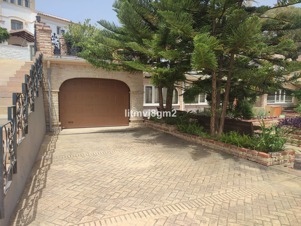 Property main view 44