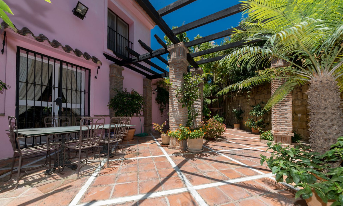 Huis te koop in Benahavís | 5 slaapkamers H4431136