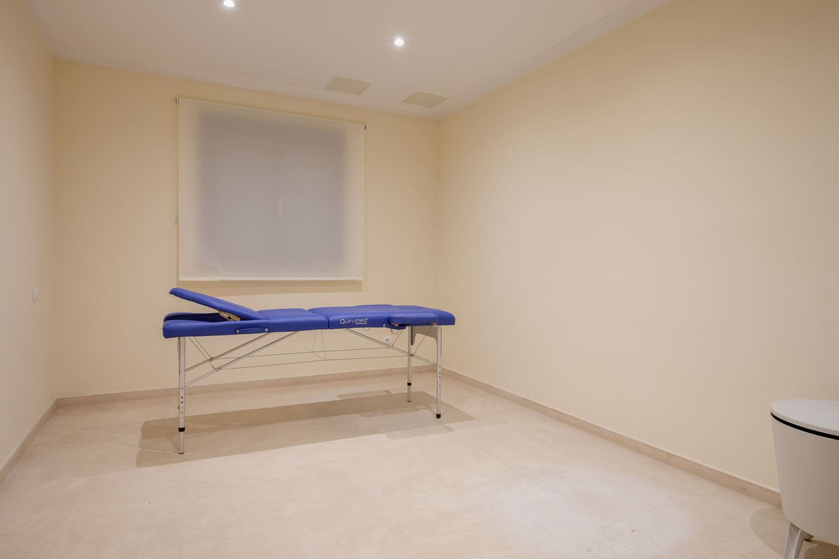 Property main view 40