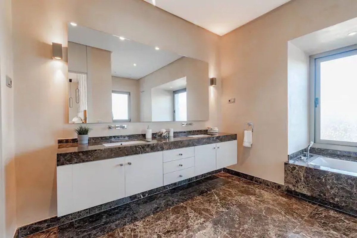 Property main view 21