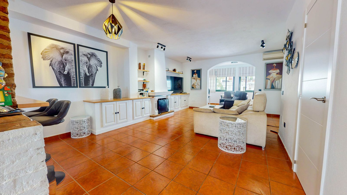 Huis te koop in Benahavís | 4 slaapkamers H4672972