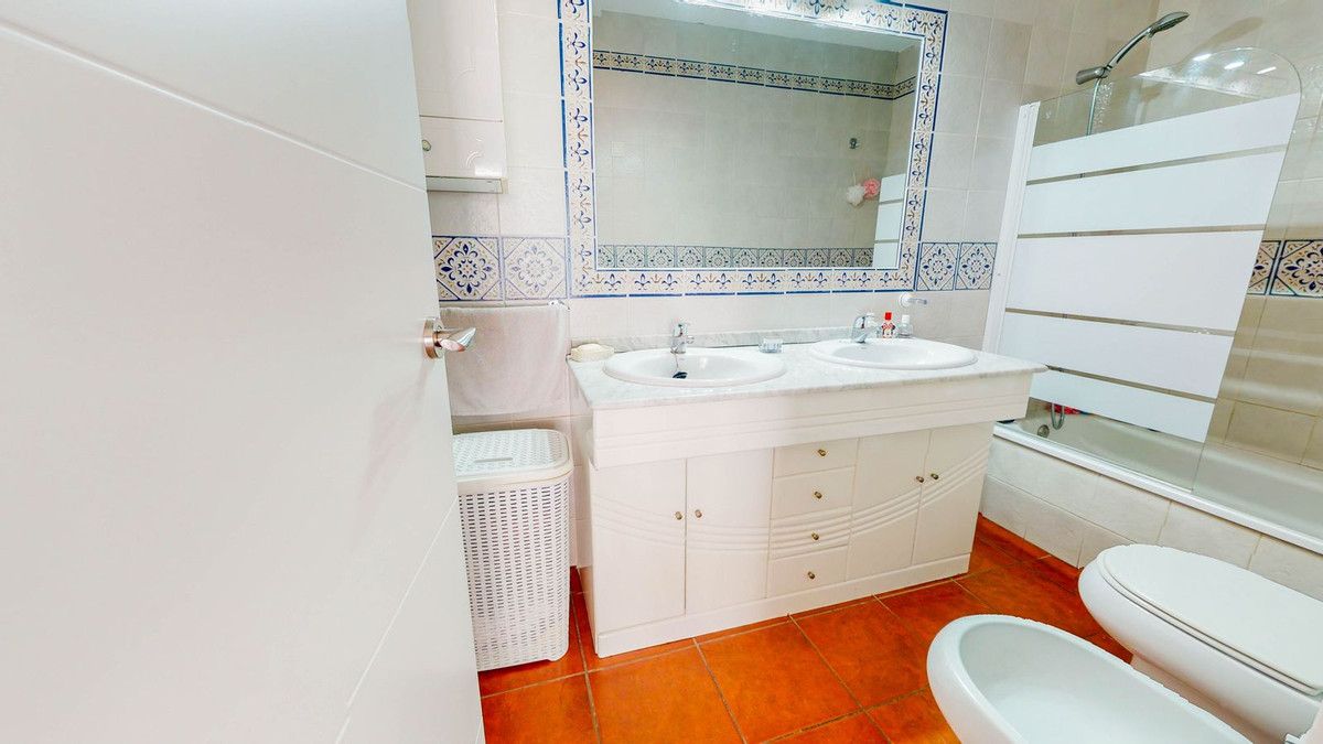 Huis te koop in Benahavís | 4 slaapkamers H4672972