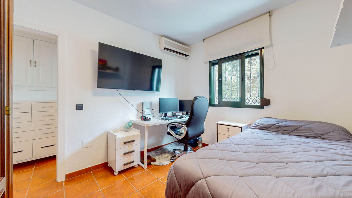 Huis te koop in Benahavís | 4 slaapkamers H4672972