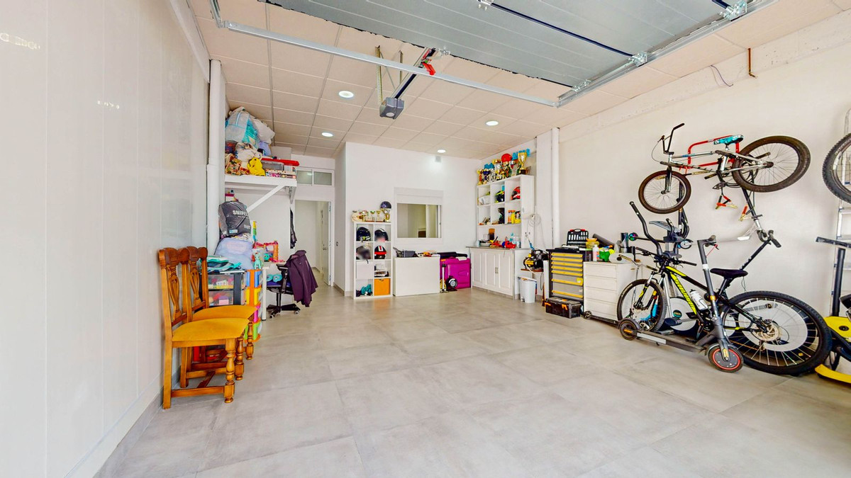 Huis te koop in Benahavís | 4 slaapkamers H4672972
