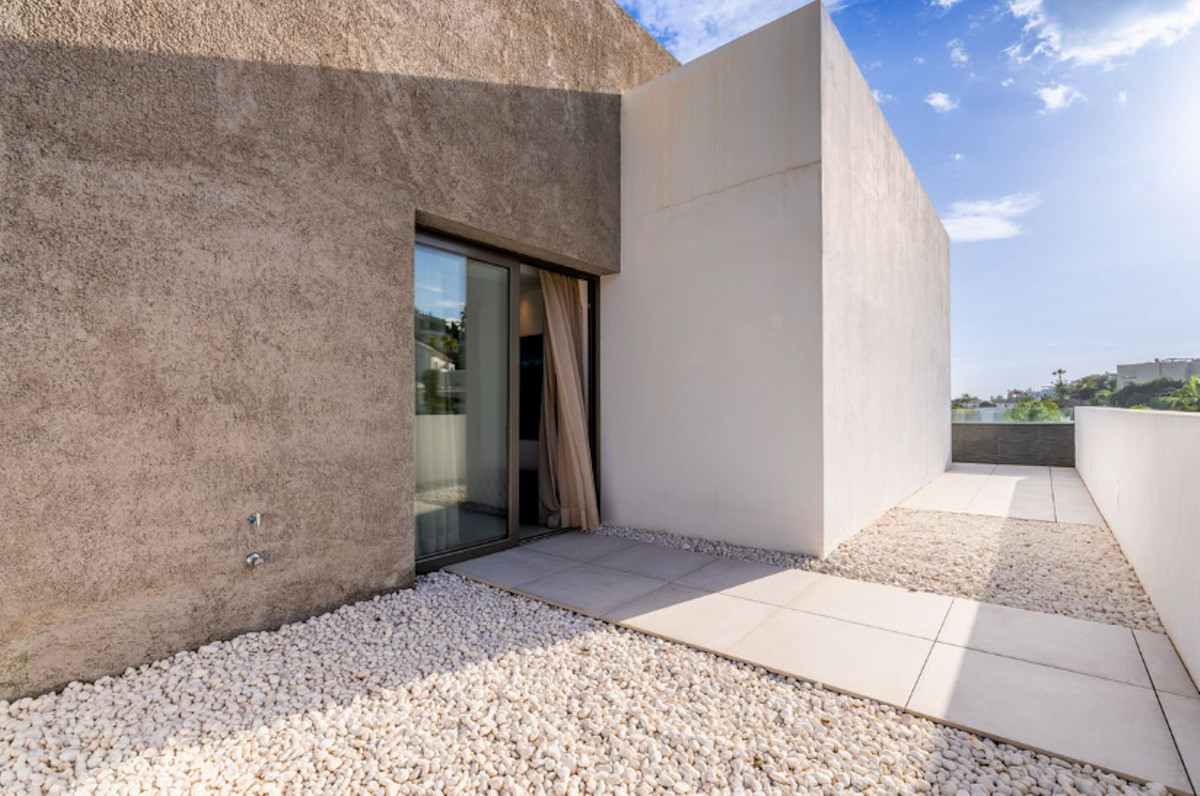 Property main view 30