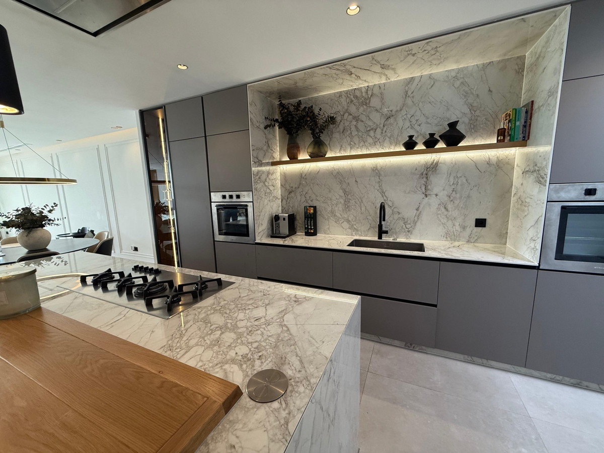Townhouse for sale in Benahavís | 4 bedrooms H4675783