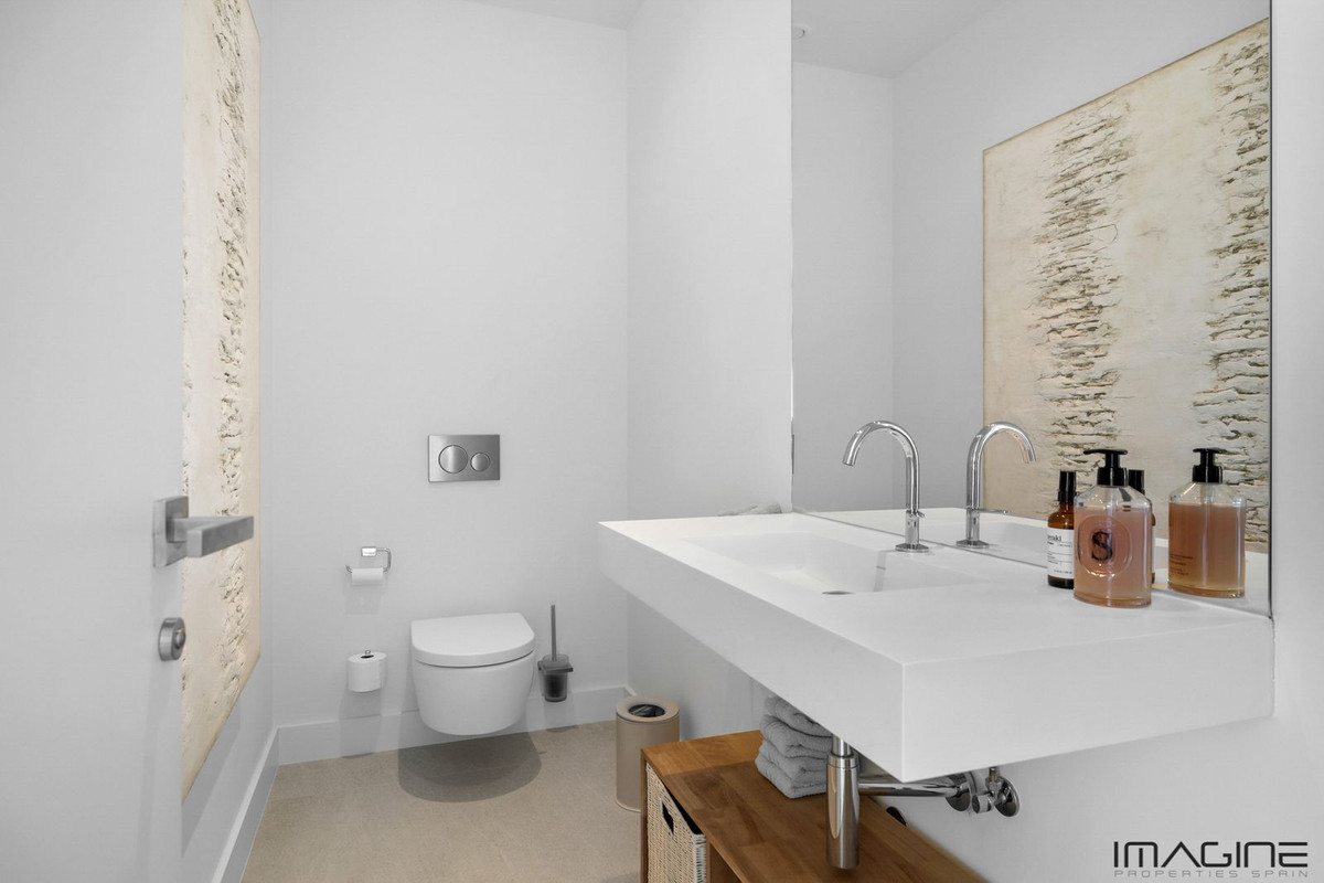 Property main view 24