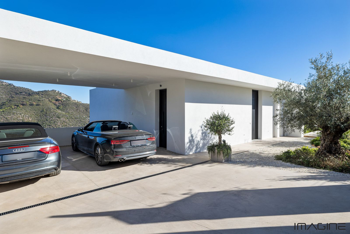 Property main view 37