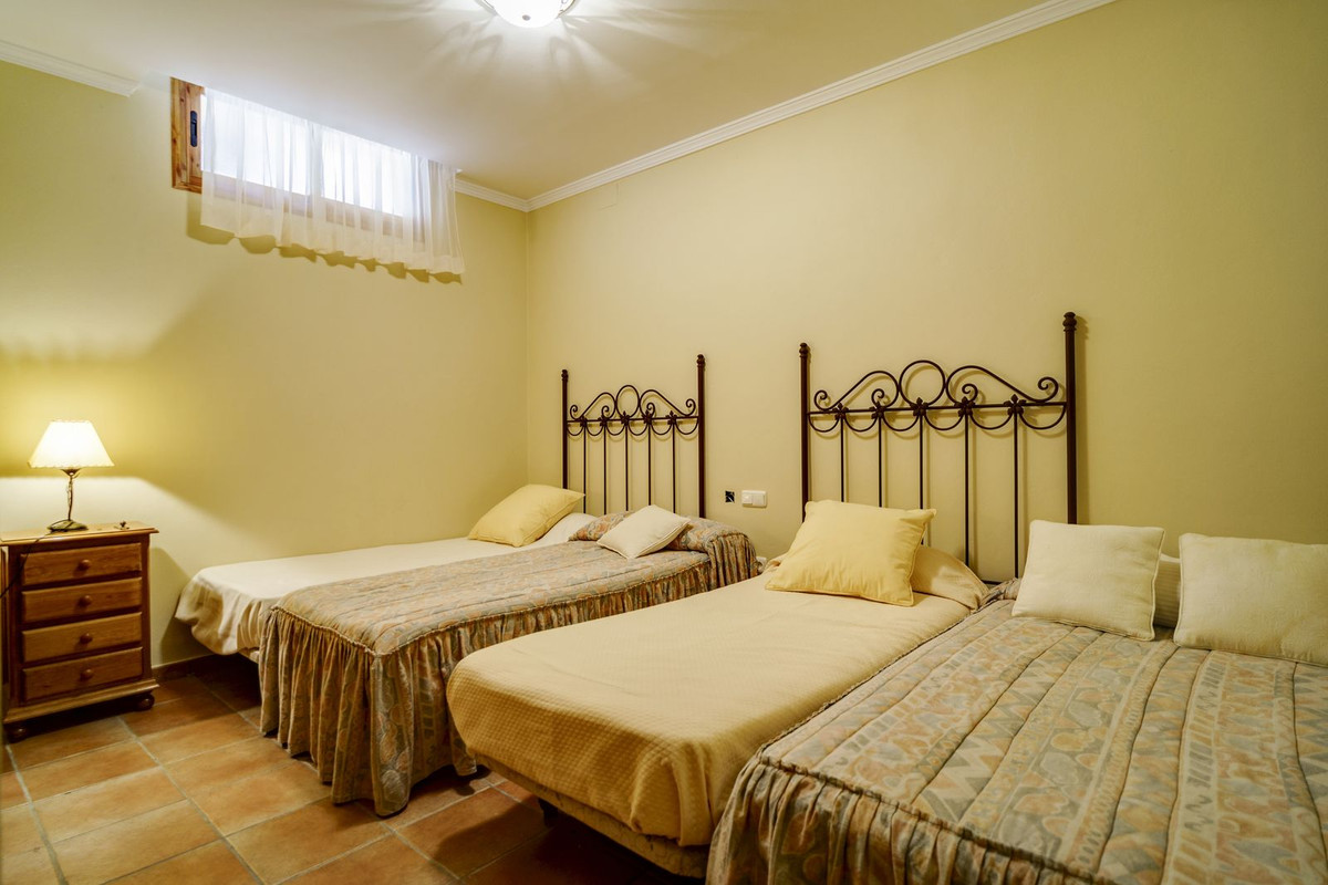 Property main view 84