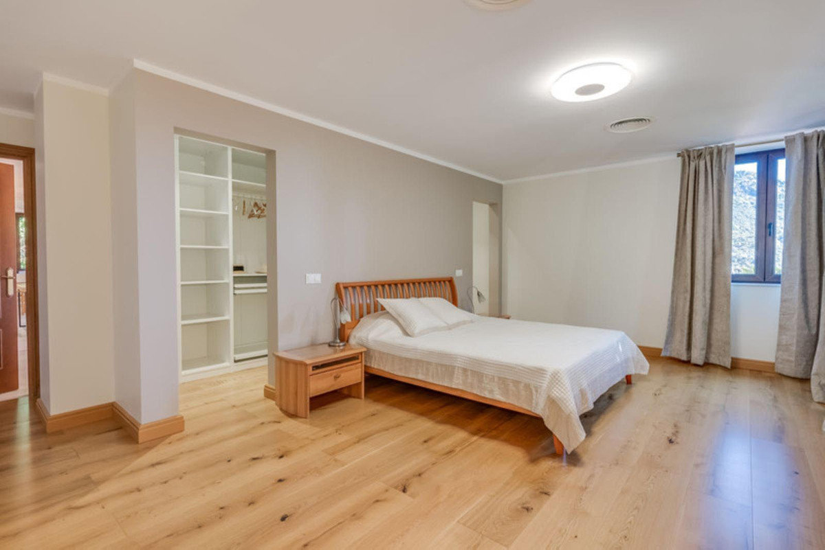 Property main view 18