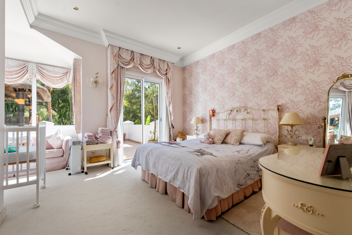 Huis te koop in Benahavís | 5 slaapkamers H4801930
