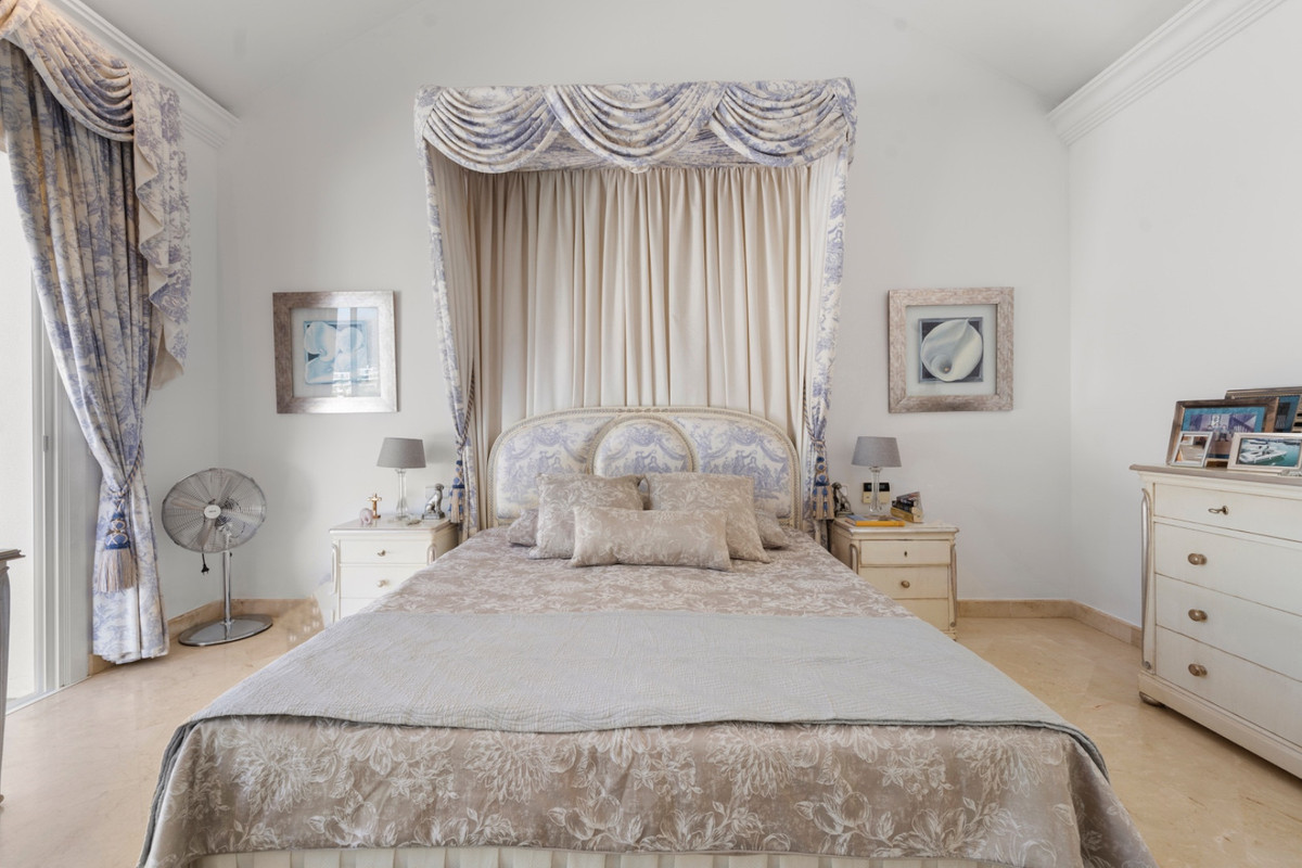 Huis te koop in Benahavís | 5 slaapkamers H4801930
