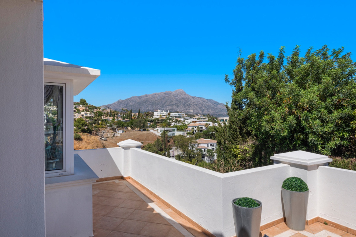 Huis te koop in Benahavís | 5 slaapkamers H4801930