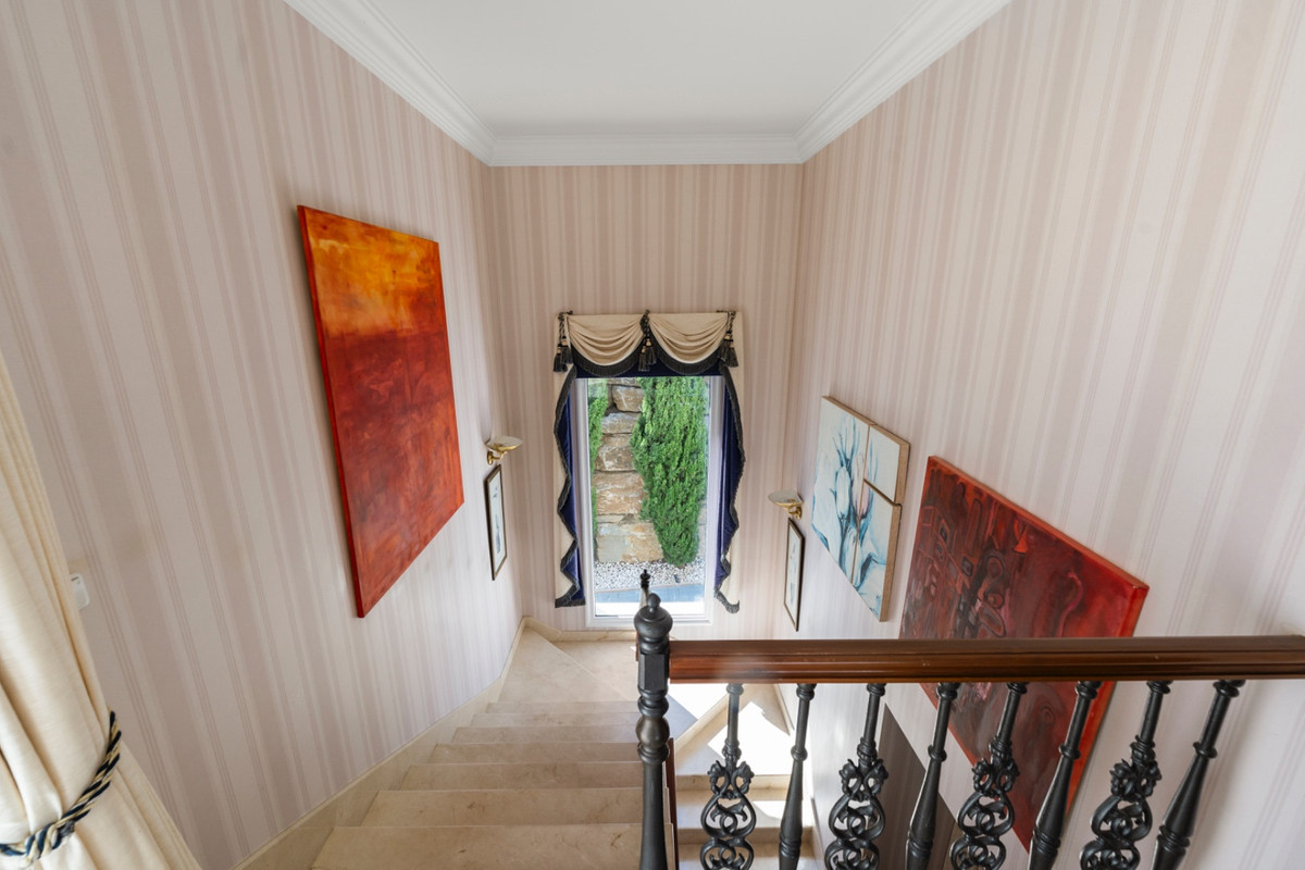 Huis te koop in Benahavís | 5 slaapkamers H4801930