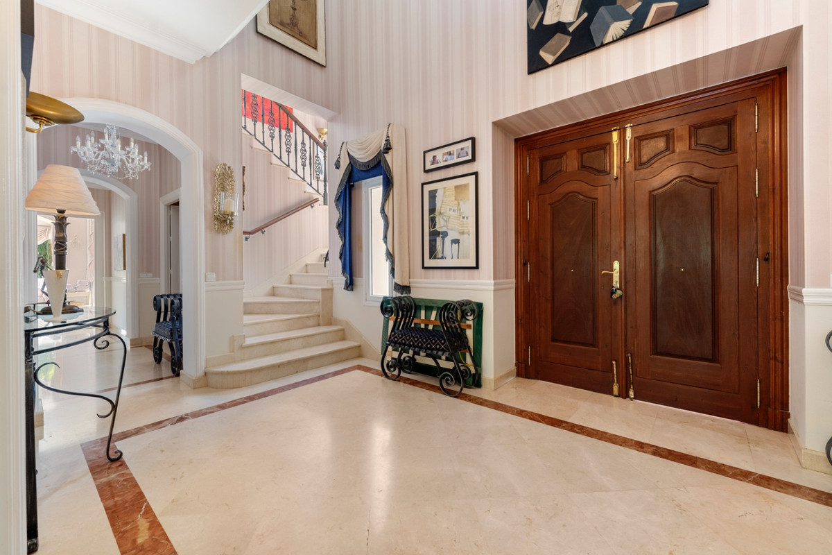 Huis te koop in Benahavís | 5 slaapkamers H4801930
