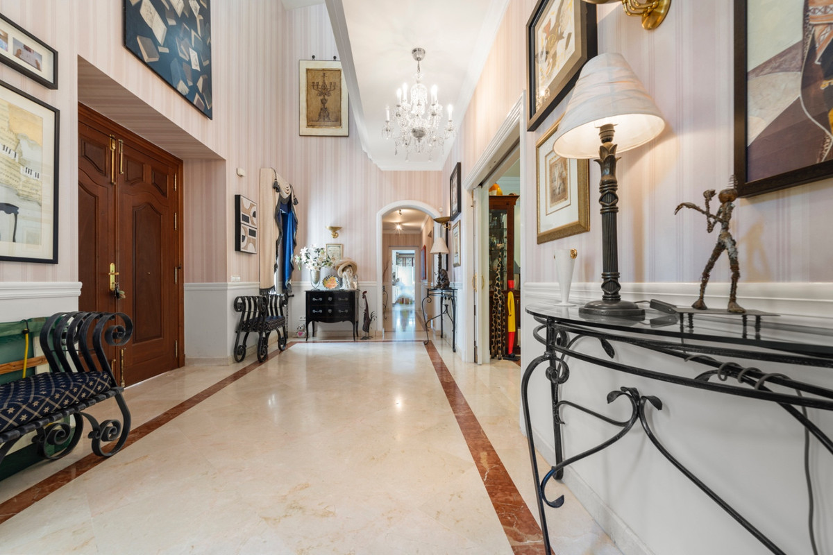 Huis te koop in Benahavís | 5 slaapkamers H4801930