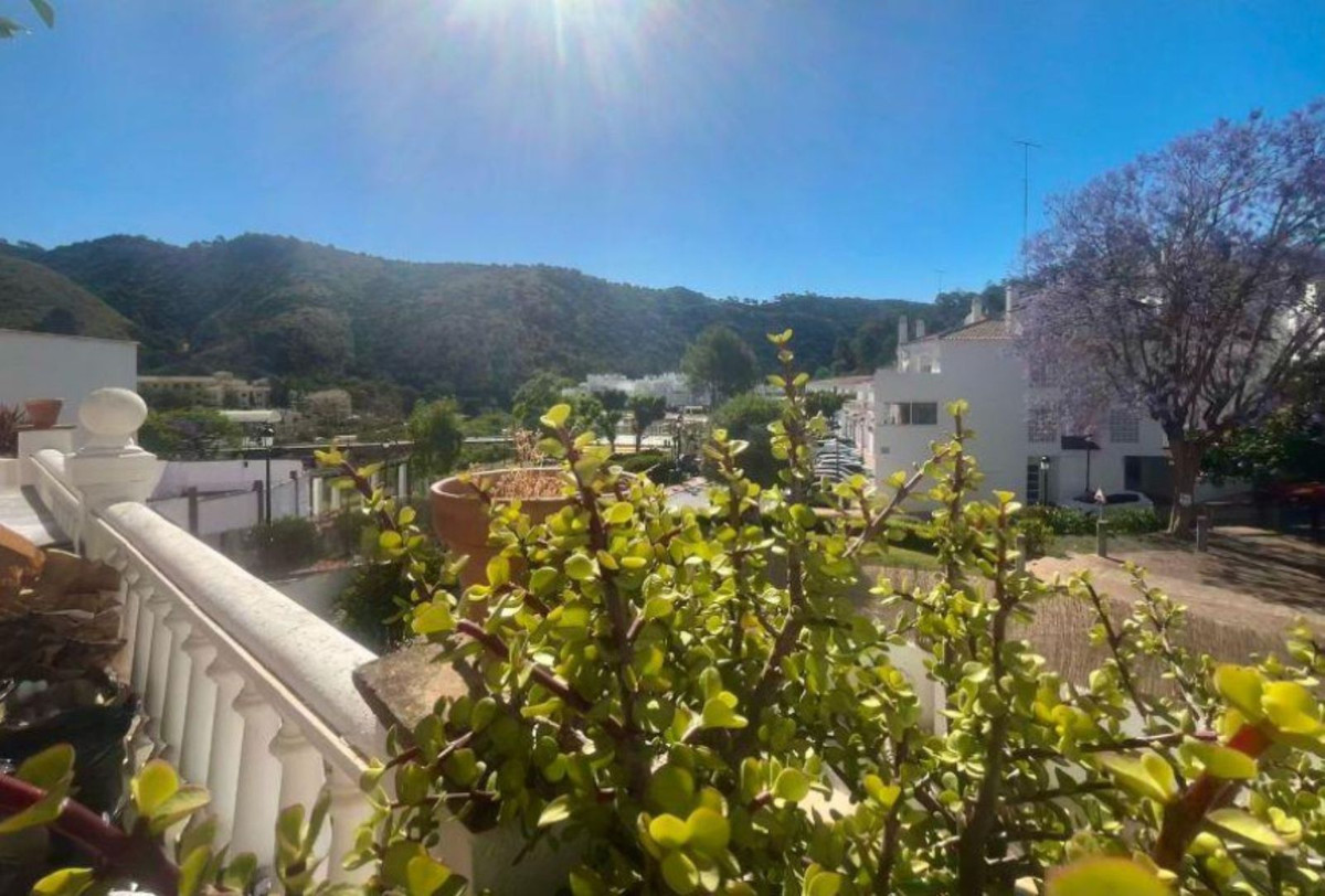 Huis te koop in Benahavís | 4 slaapkamers H4836139