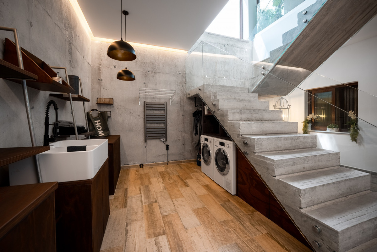 Property main view 37