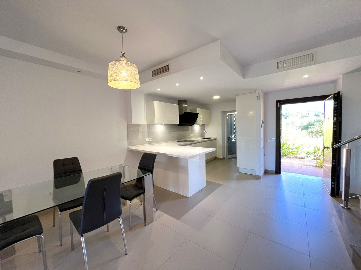 Huis te koop in Benahavís | 4 slaapkamers H5002081