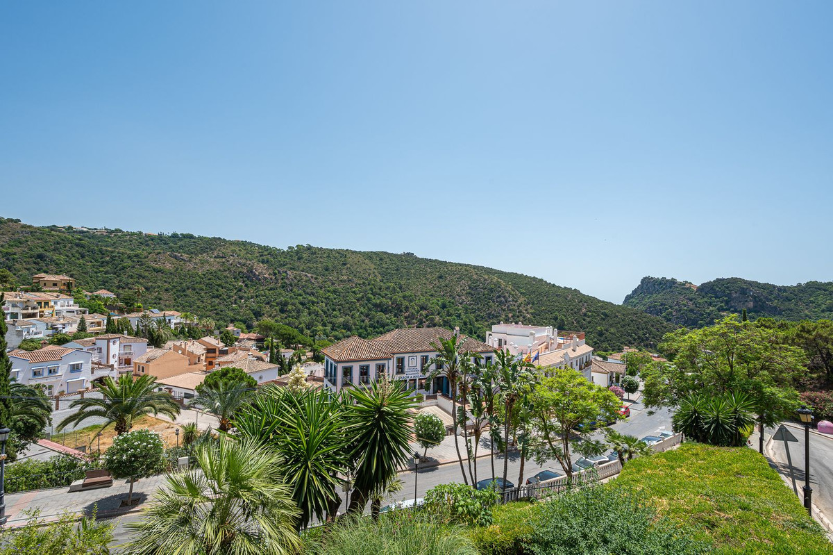 Property main view 40