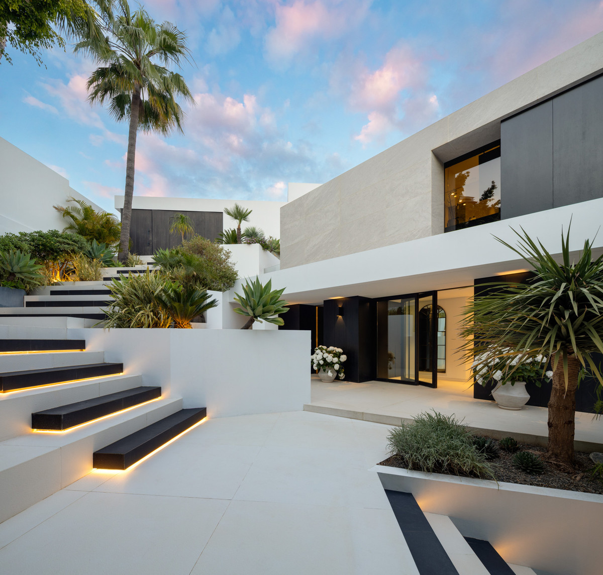 Property main view 40