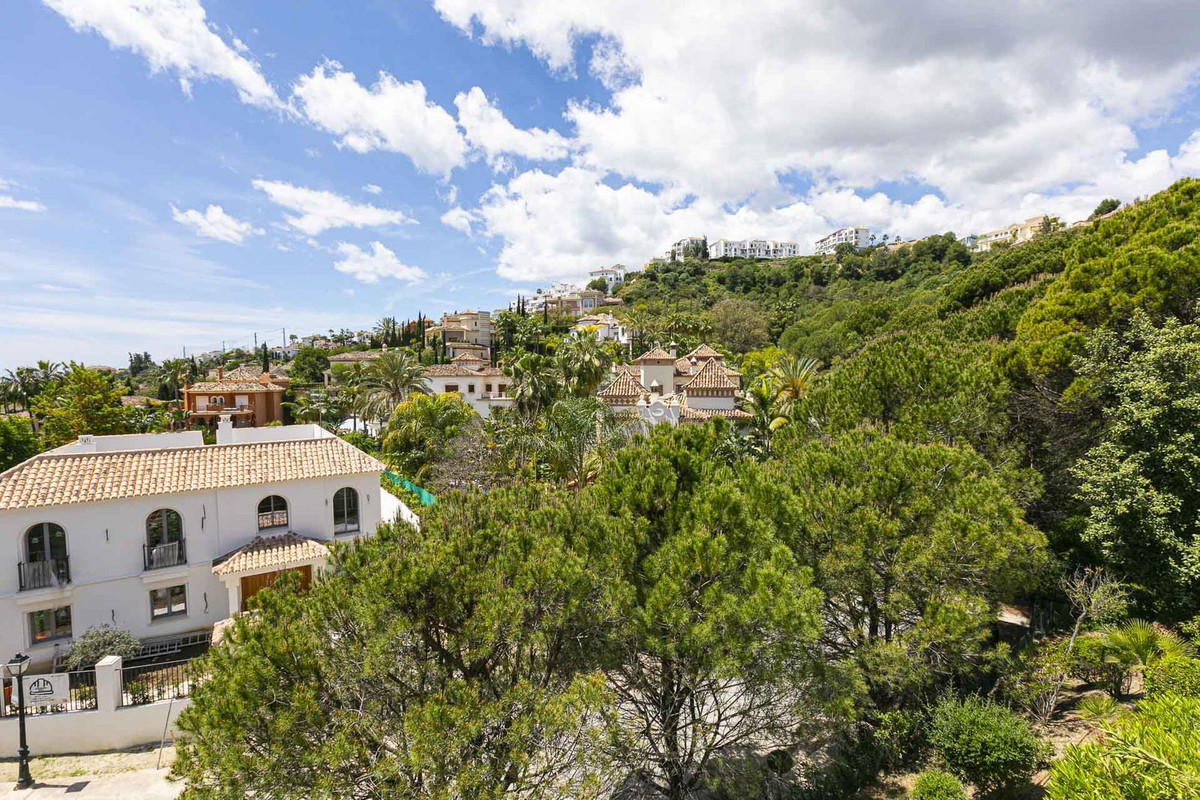Townhouse for sale in Los Arqueros | 4 bedrooms H5046961