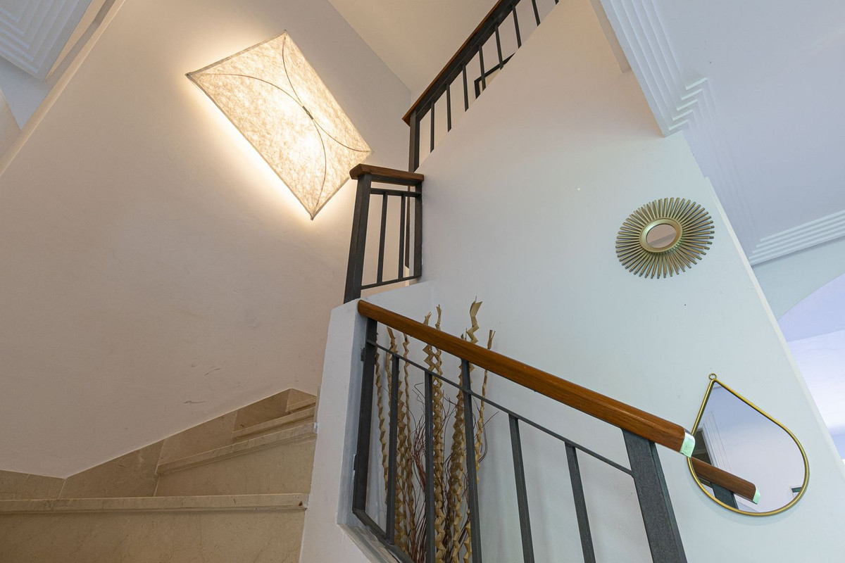 Townhouse for sale in Los Arqueros | 4 bedrooms H5046961
