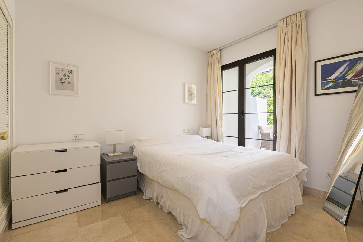 Townhouse for sale in Los Arqueros | 4 bedrooms H5046961