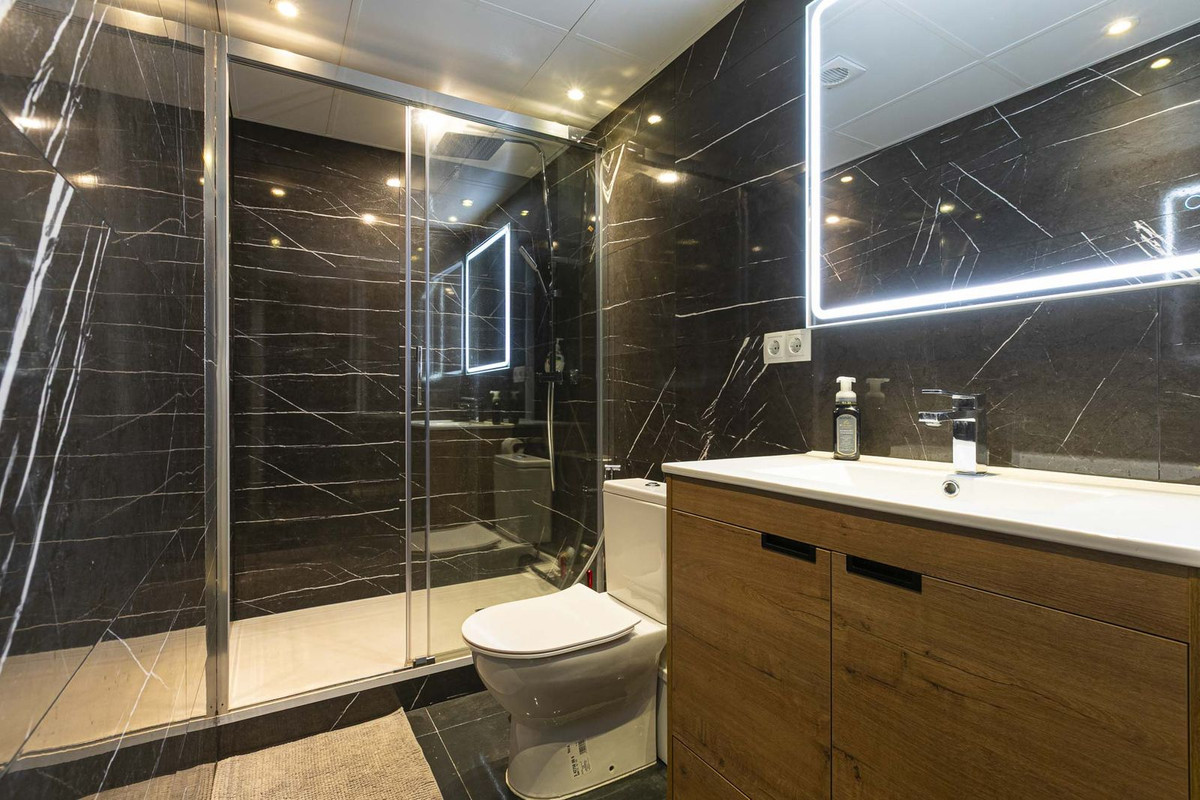 Townhouse for sale in Los Arqueros | 4 bedrooms H5046961