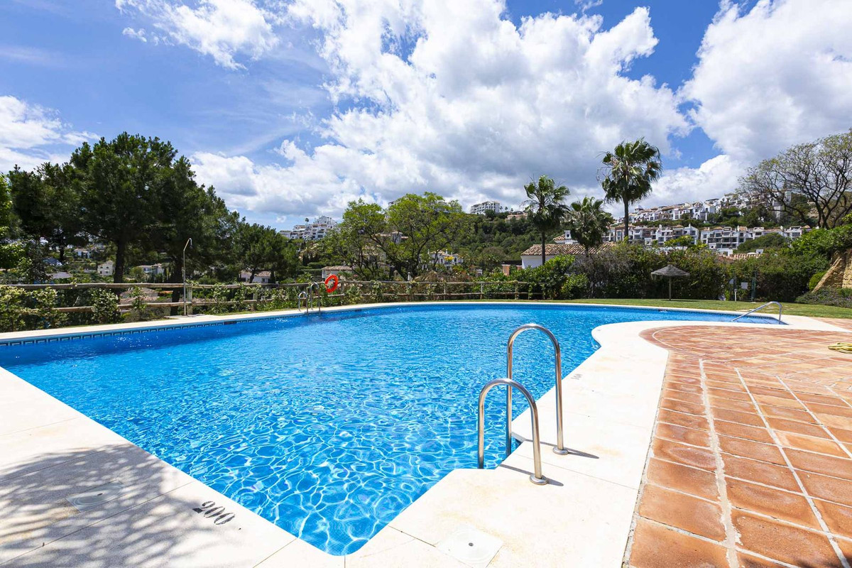 Townhouse for sale in Los Arqueros | 4 bedrooms H5046961