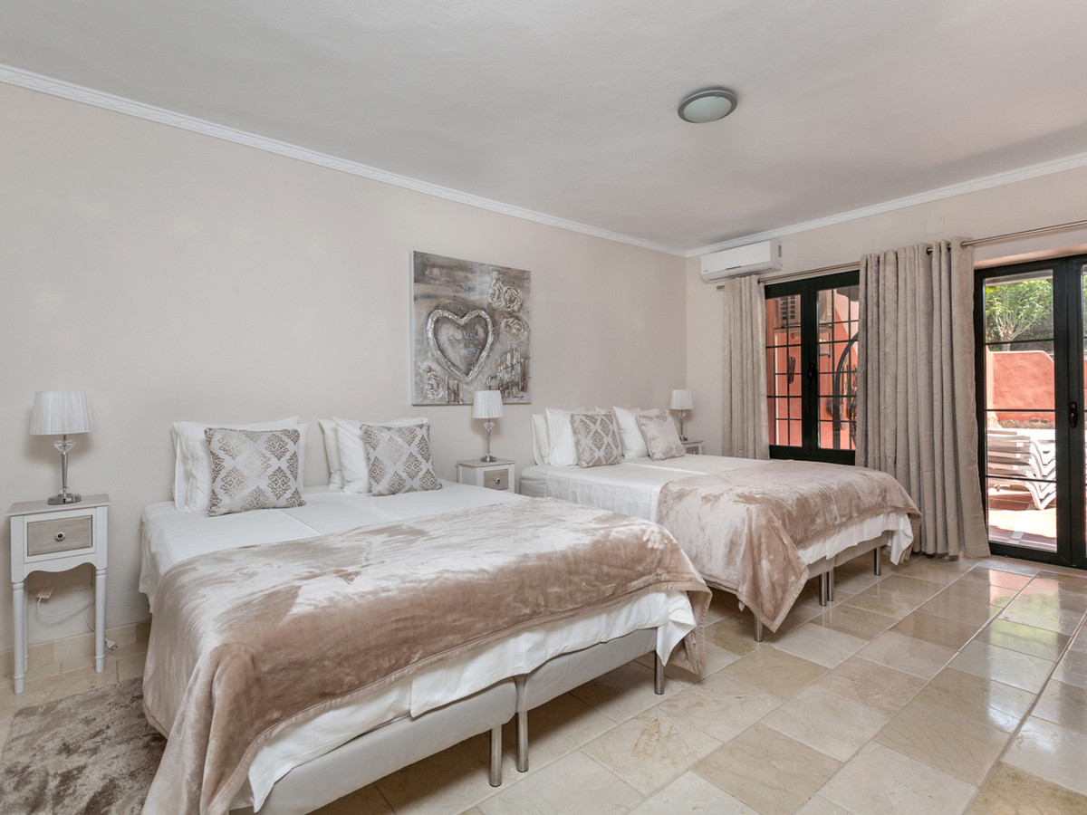 Huis te koop in Benahavís | 14 slaapkamers H5065939