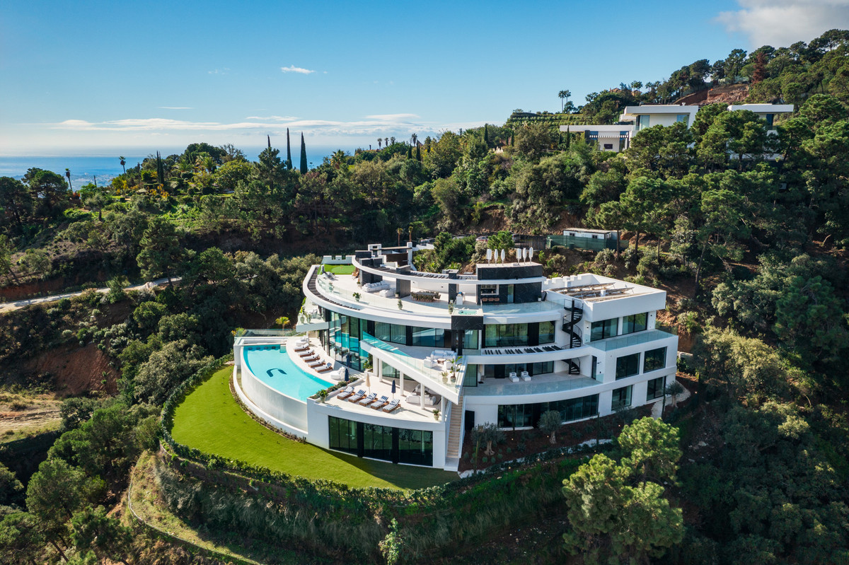 Detached Villa te koop in Benahavís | 9 slaapkamers H5068060