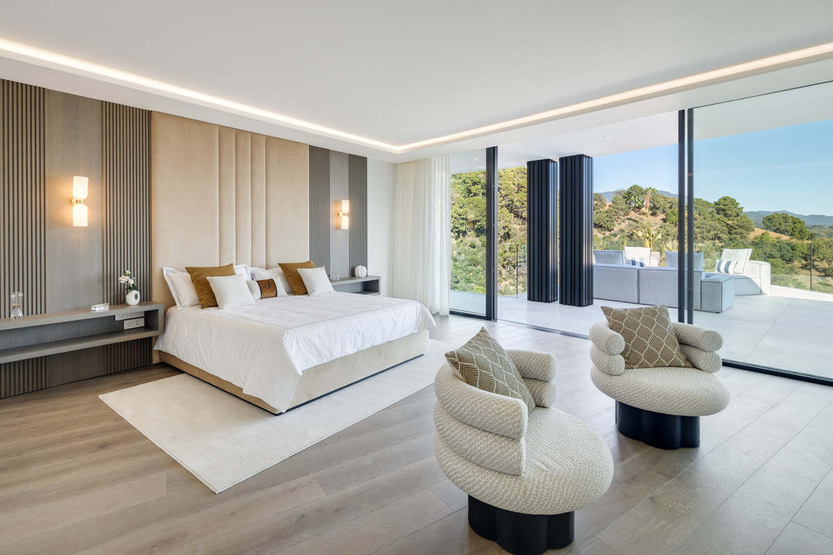 Detached Villa te koop in Benahavís | 9 slaapkamers H5068060