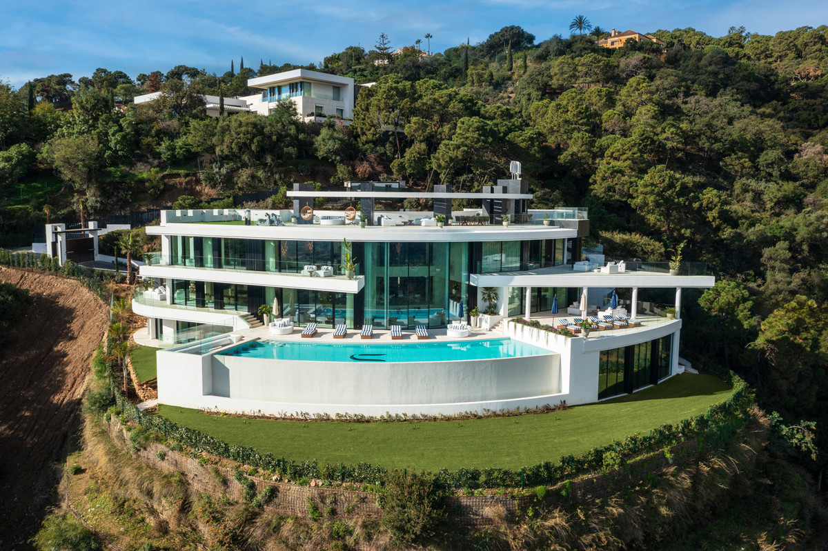 Detached Villa te koop in Benahavís | 9 slaapkamers H5068060