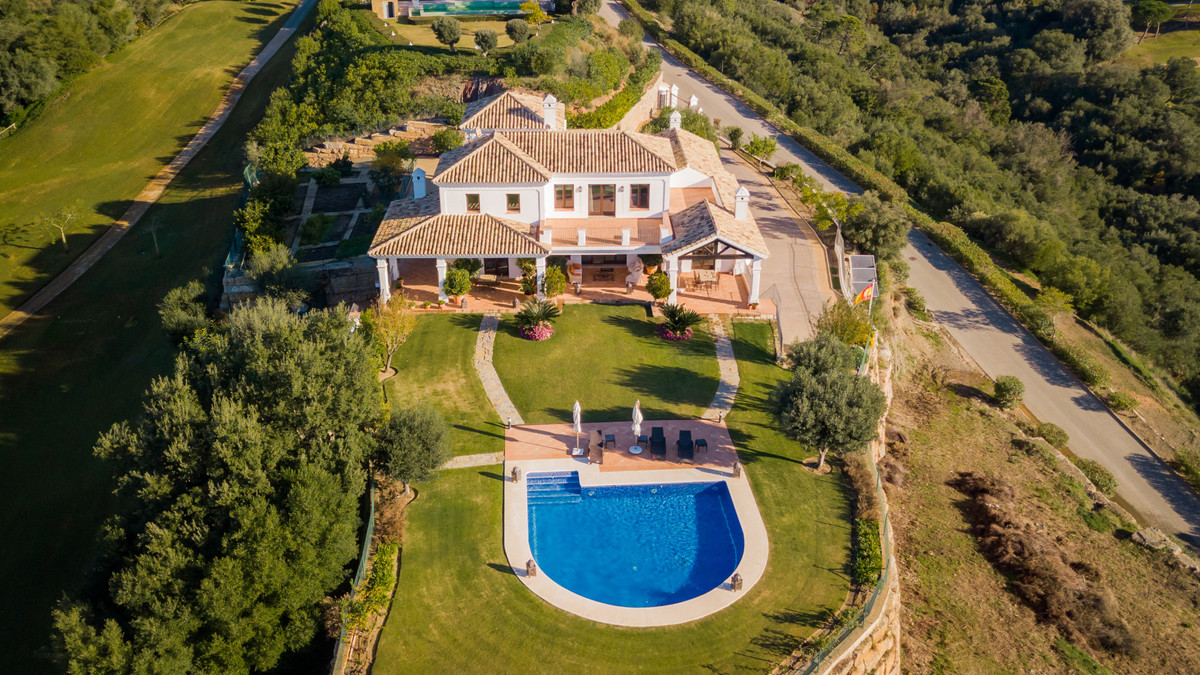 Detached Villa te koop in Benahavís | 5 slaapkamers H5069938