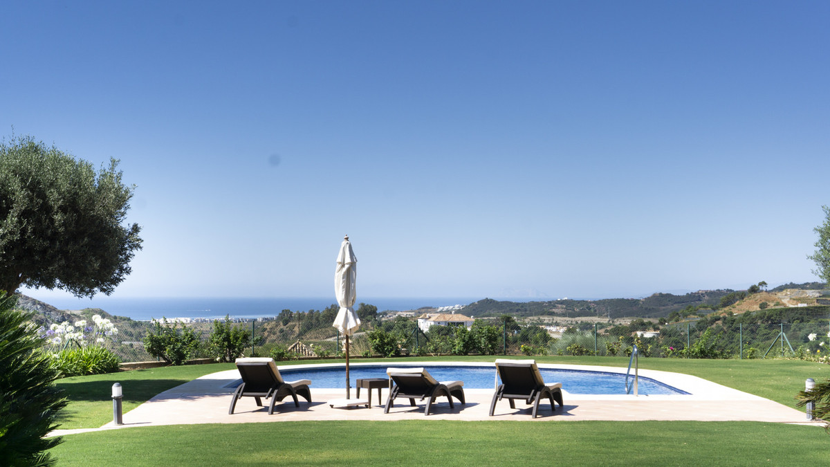 Detached Villa te koop in Benahavís | 5 slaapkamers H5069938