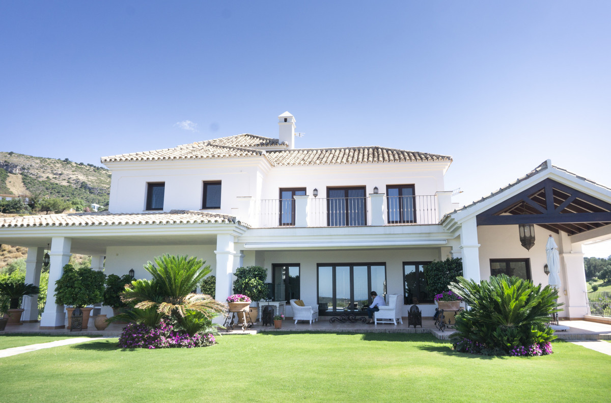 Detached Villa te koop in Benahavís | 5 slaapkamers H5069938
